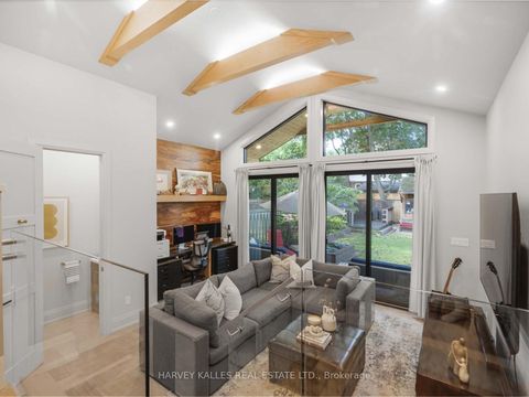 Photo 11 at 116 Pinewood Avenue, Cedarvale, Toronto
