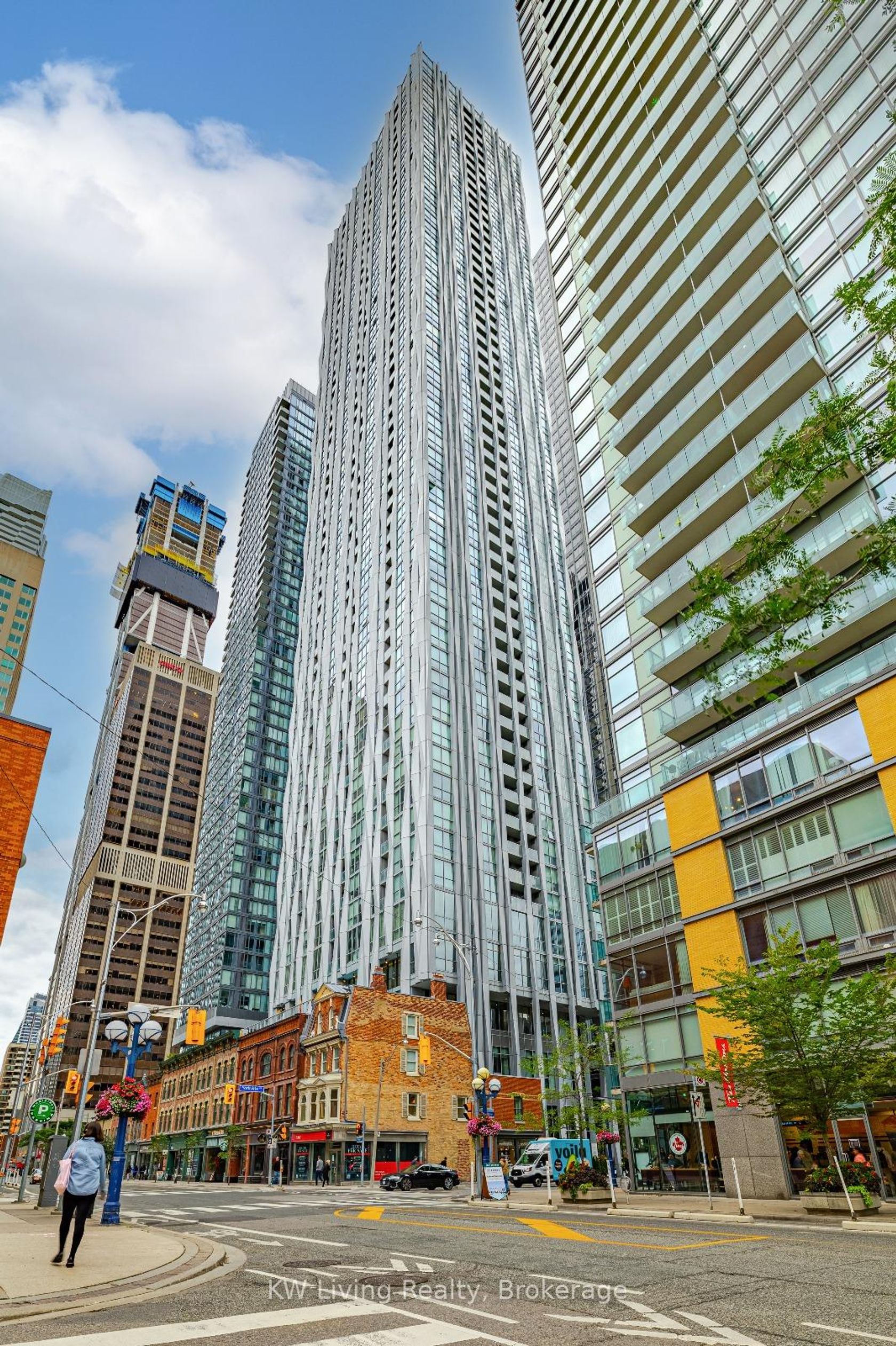 4009 - 1 Yorkville Avenue, Annex, Toronto 