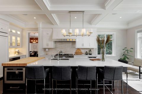 Photo 8 at 67 Kingsway Crescent, Kingsway South, Toronto