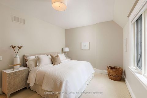 Photo 27 at 67 Kingsway Crescent, Kingsway South, Toronto