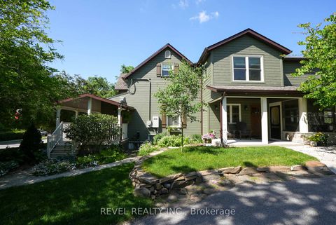 Photo 4 at 42 Dalton Street, Queen's Park, Barrie