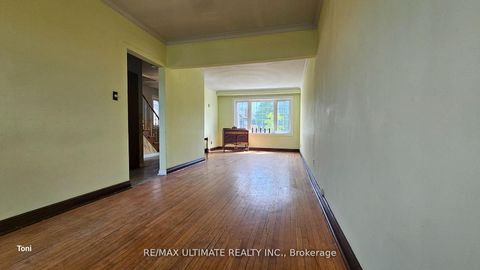 Photo 4 at 300 Earlscourt Avenue, Fairbank, Toronto