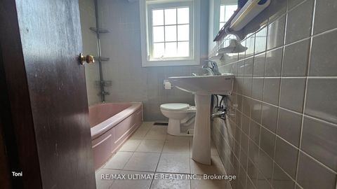 Photo 15 at 300 Earlscourt Avenue, Fairbank, Toronto