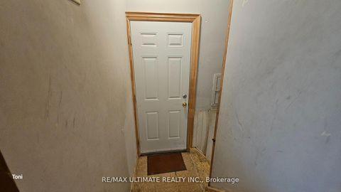 Photo 16 at 300 Earlscourt Avenue, Fairbank, Toronto