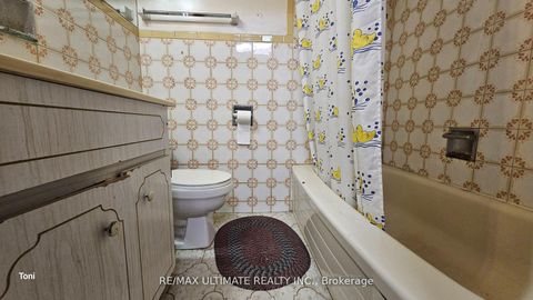 Photo 21 at 300 Earlscourt Avenue, Fairbank, Toronto
