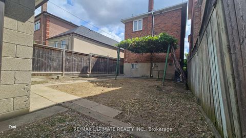 Photo 26 at 300 Earlscourt Avenue, Fairbank, Toronto