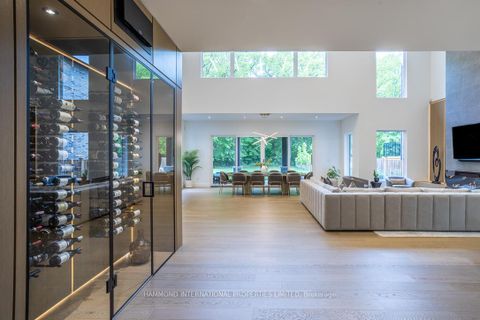 Photo 8 at 14 Penhale Drive, Humber Heights, Toronto