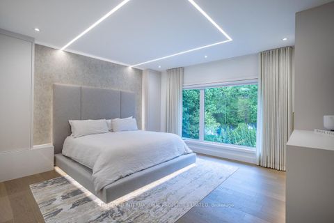 Photo 21 at 14 Penhale Drive, Humber Heights, Toronto