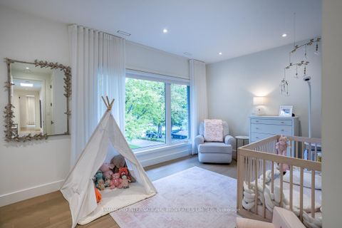 Photo 25 at 14 Penhale Drive, Humber Heights, Toronto