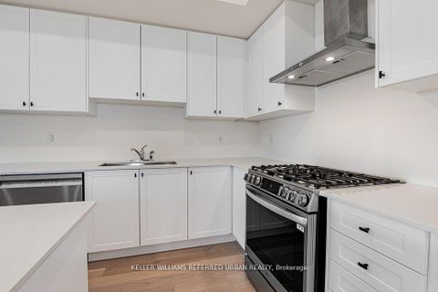Photo 9 at 351 Tennant Circle, Vellore Village, Vaughan