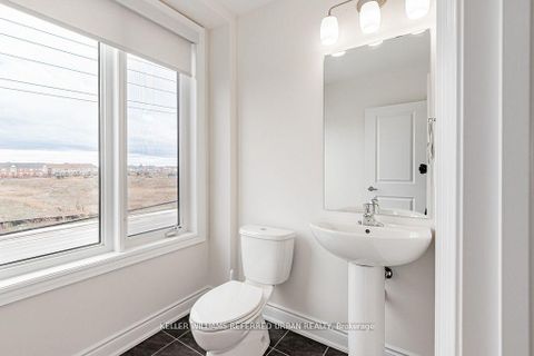 Photo 18 at 351 Tennant Circle, Vellore Village, Vaughan