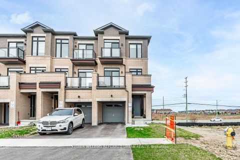 Photo 31 at 351 Tennant Circle, Vellore Village, Vaughan