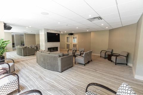 Photo 22 at 311 - 7250 Yonge Street, Yorkhill, Vaughan