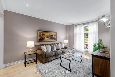 Photo 3 at 444 Highcliffe Drive, Uplands, Vaughan