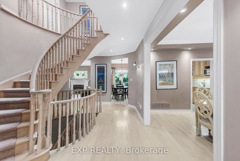 Photo 7 at 444 Highcliffe Drive, Uplands, Vaughan