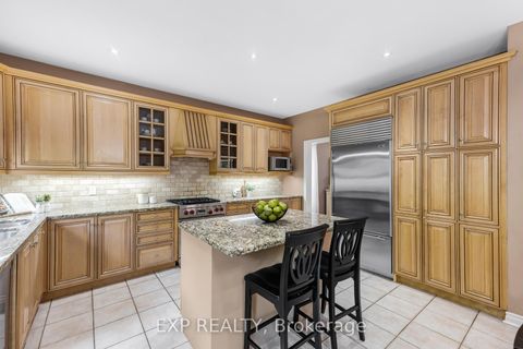 Photo 8 at 444 Highcliffe Drive, Uplands, Vaughan