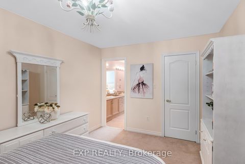 Photo 29 at 444 Highcliffe Drive, Uplands, Vaughan