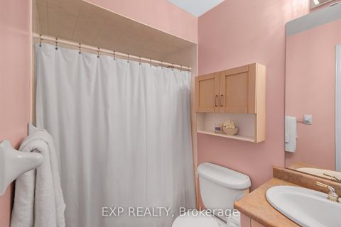 Photo 33 at 444 Highcliffe Drive, Uplands, Vaughan