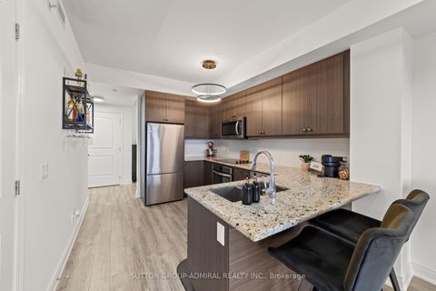 Photo 18 at 916 - 9618 Yonge Street, North Richvale, Richmond Hill