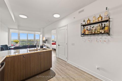 Photo 20 at 916 - 9618 Yonge Street, North Richvale, Richmond Hill