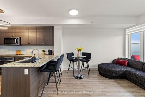 Photo 23 at 916 - 9618 Yonge Street, North Richvale, Richmond Hill