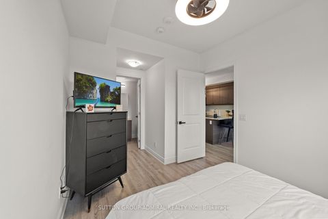 Photo 35 at 916 - 9618 Yonge Street, North Richvale, Richmond Hill