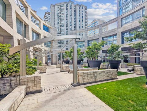 Photo 2 at 4505 - 2191 Yonge Street, Mount Pleasant West, Toronto