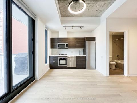Photo 3 at 606 - 11 Charlotte Street, Waterfront Communities C1, Toronto