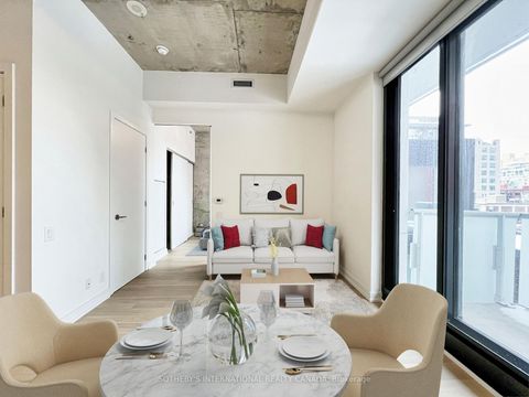 Photo 4 at 606 - 11 Charlotte Street, Waterfront Communities C1, Toronto
