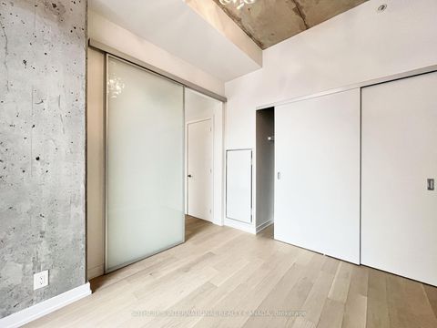 Photo 11 at 606 - 11 Charlotte Street, Waterfront Communities C1, Toronto