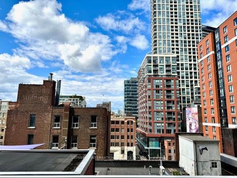Photo 14 at 606 - 11 Charlotte Street, Waterfront Communities C1, Toronto
