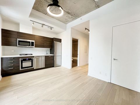 Photo 16 at 606 - 11 Charlotte Street, Waterfront Communities C1, Toronto