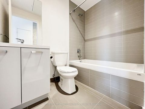 Photo 20 at 606 - 11 Charlotte Street, Waterfront Communities C1, Toronto