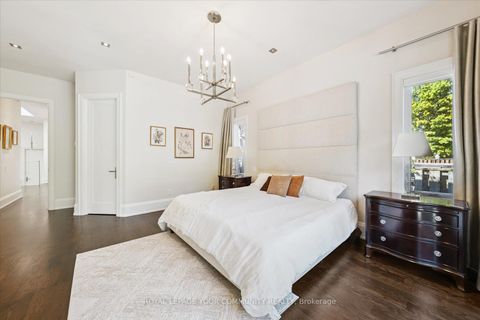 Photo 18 at 8 Winterport Court, South Richvale, Richmond Hill