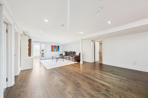 Photo 29 at 8 Winterport Court, South Richvale, Richmond Hill