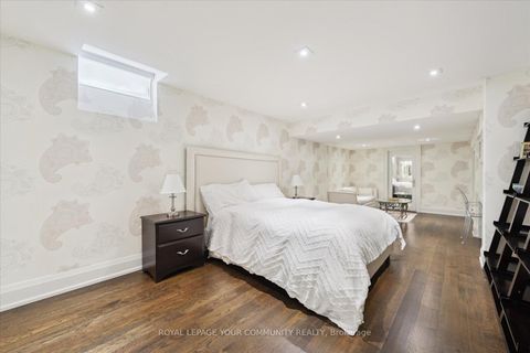 Photo 30 at 8 Winterport Court, South Richvale, Richmond Hill