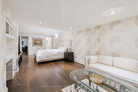 Photo 32 at 8 Winterport Court, South Richvale, Richmond Hill