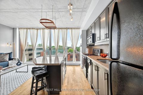 Photo 7 at 505 - 301 Markham Street, Little Italy, Toronto