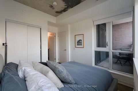 Photo 22 at 215 - 1808 St. Clair Avenue W, Pellam Park, Toronto