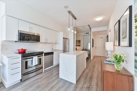 Photo 8 at 1020 - 21 Nelson Street, Waterfront Communities C1, Toronto