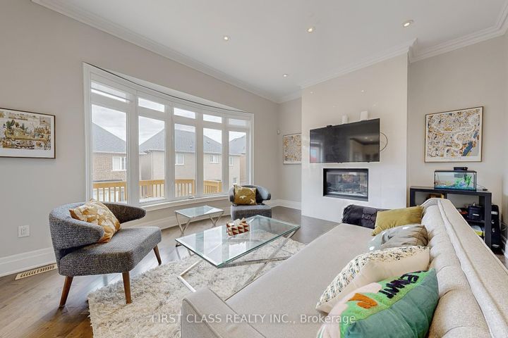 Photo 2 at 144 Alpaca Drive, Jefferson, Richmond Hill