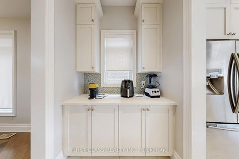 Photo 9 at 144 Alpaca Drive, Jefferson, Richmond Hill