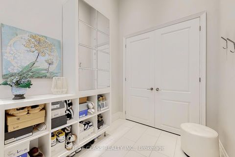 Photo 12 at 144 Alpaca Drive, Jefferson, Richmond Hill
