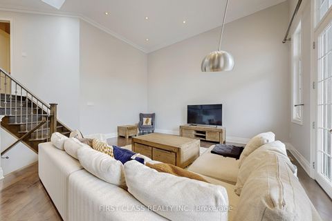 Photo 17 at 144 Alpaca Drive, Jefferson, Richmond Hill
