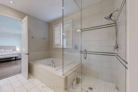 Photo 24 at 144 Alpaca Drive, Jefferson, Richmond Hill