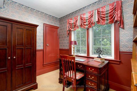 Photo 11 at 154 Humbercrest Boulevard, Bloor West Village, Toronto