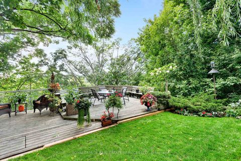 Photo 21 at 154 Humbercrest Boulevard, Bloor West Village, Toronto