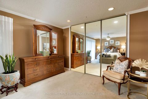 Photo 27 at 154 Humbercrest Boulevard, Bloor West Village, Toronto