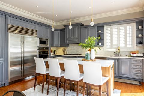 Photo 12 at 351 Brooke Avenue, Nortown, Toronto