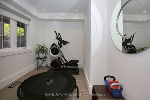 Photo 5 at 14 Ramage Lane, West Deane, Toronto